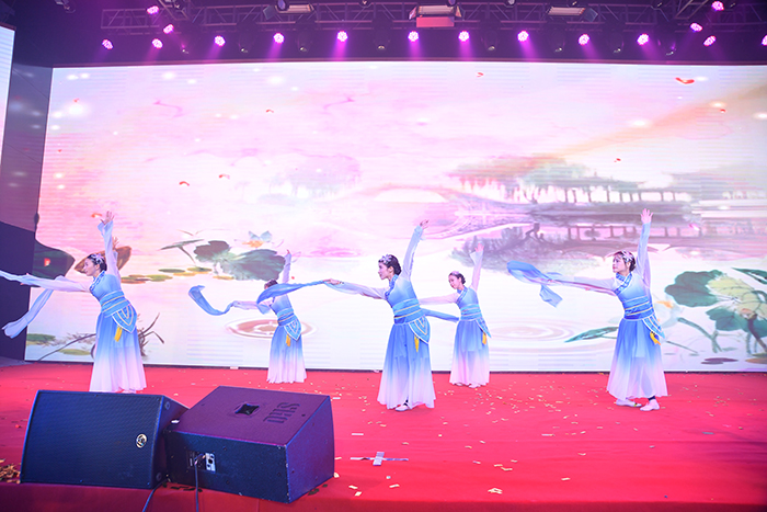 古风《书简舞》演绎柔美韵味.JPG